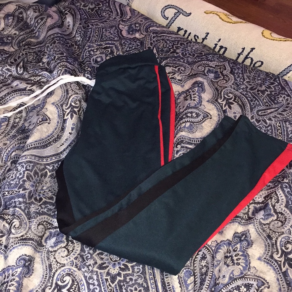 Men Green/Red Joggers